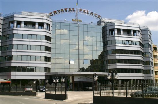 Bucharest Otopeni Airport to Crystal Palace Hotel 