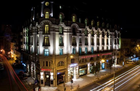 Bucharest Otopeni Airport to Hotel Cismigiu 