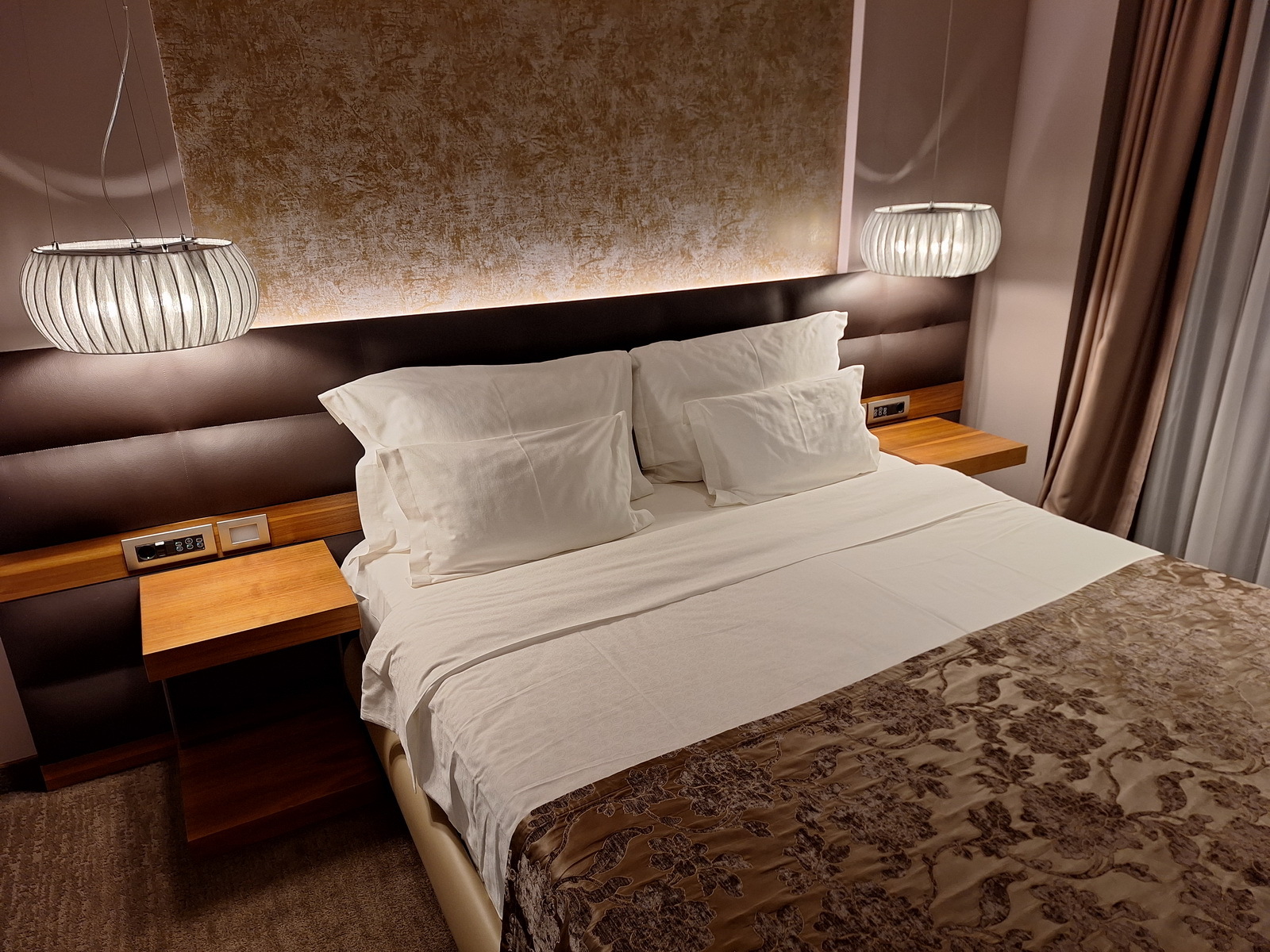 Bukaresti lennujaama transfeeri tegelik maksumus 