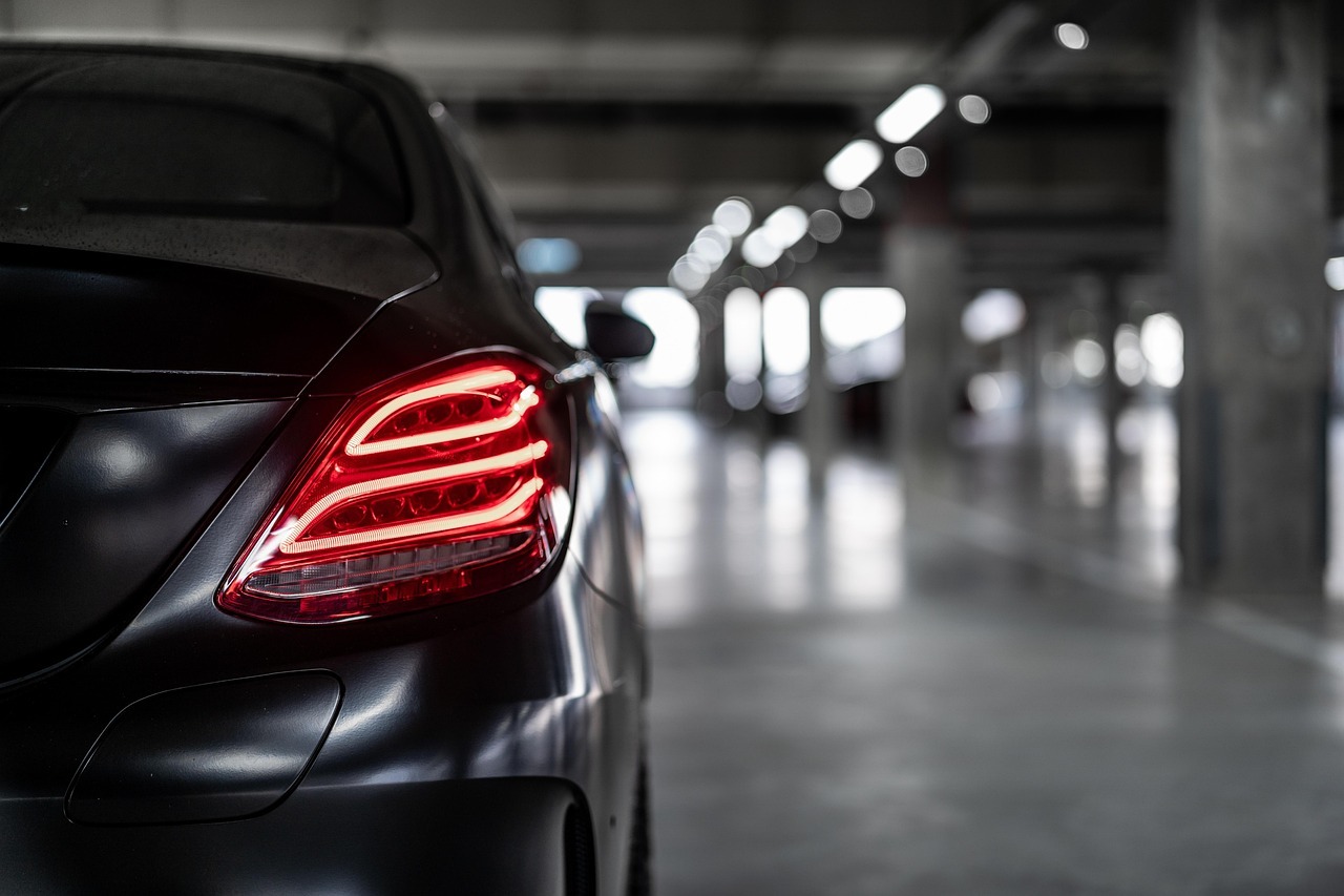 Kattava opas Bukarestin historialliseen keskustaan 